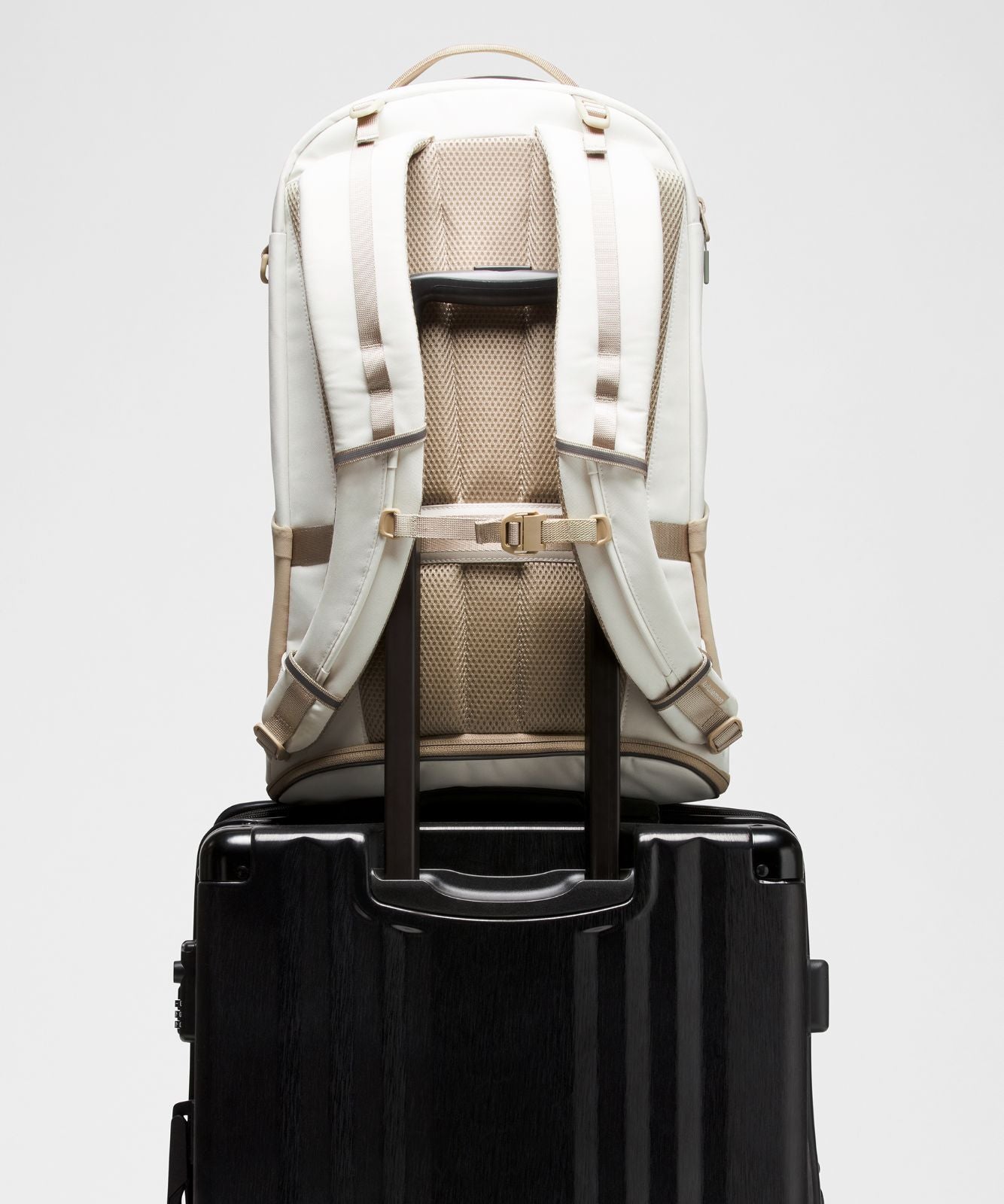 Scuba Backpack 32L *Paracord Light Ivory/Wacky Khaki/Willow Leaf