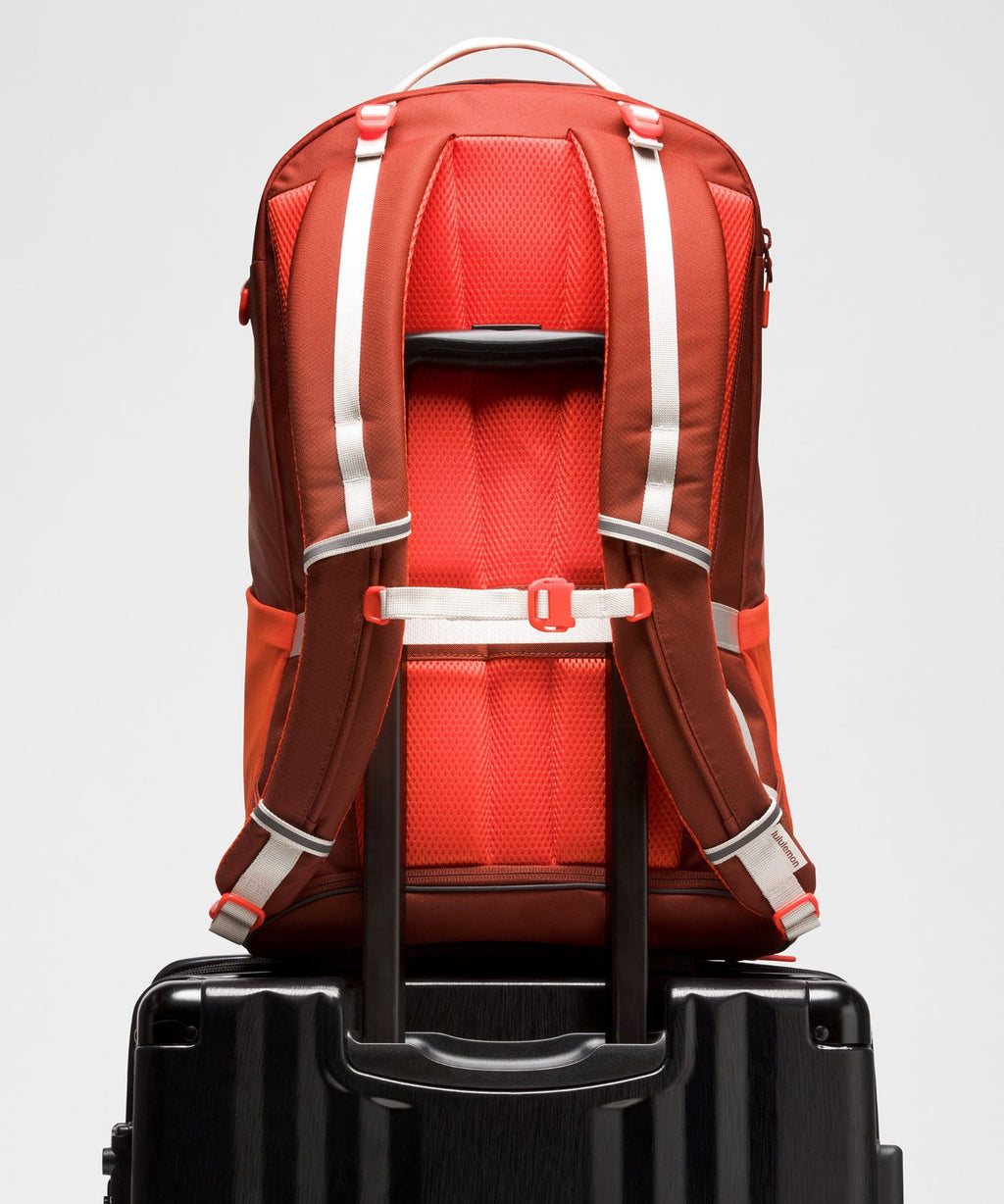 Scuba Backpack 32L *Paracord Cranberry Charm/Cherry Ember/Light Ivory