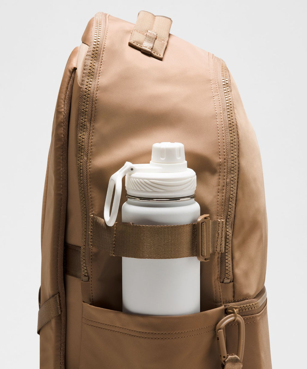 New Crew Backpack Large 30L Sand