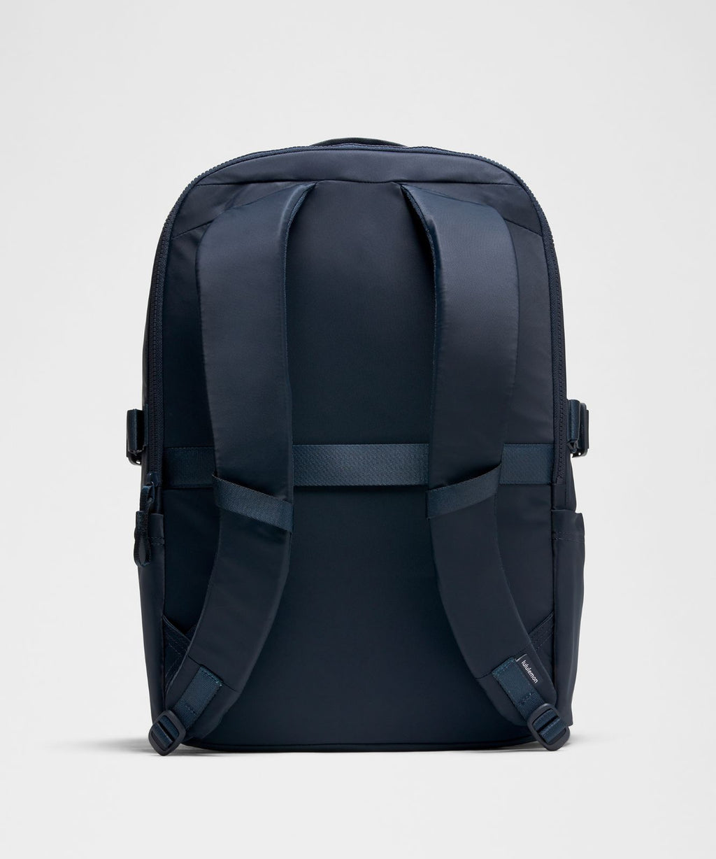 New Crew Backpack Large 30L True Navy/Wacky Khaki