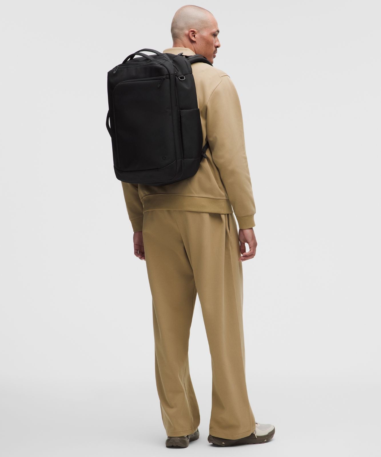 Cruiser Travel Backpack 35L Black/Graphite Grey