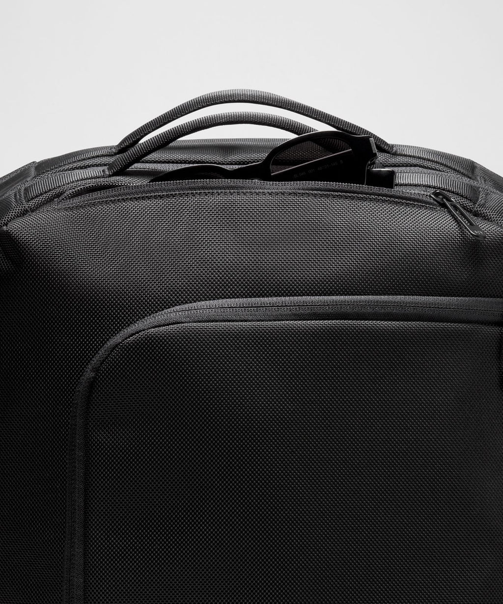 Cruiser Travel Backpack 35L Black/Graphite Grey