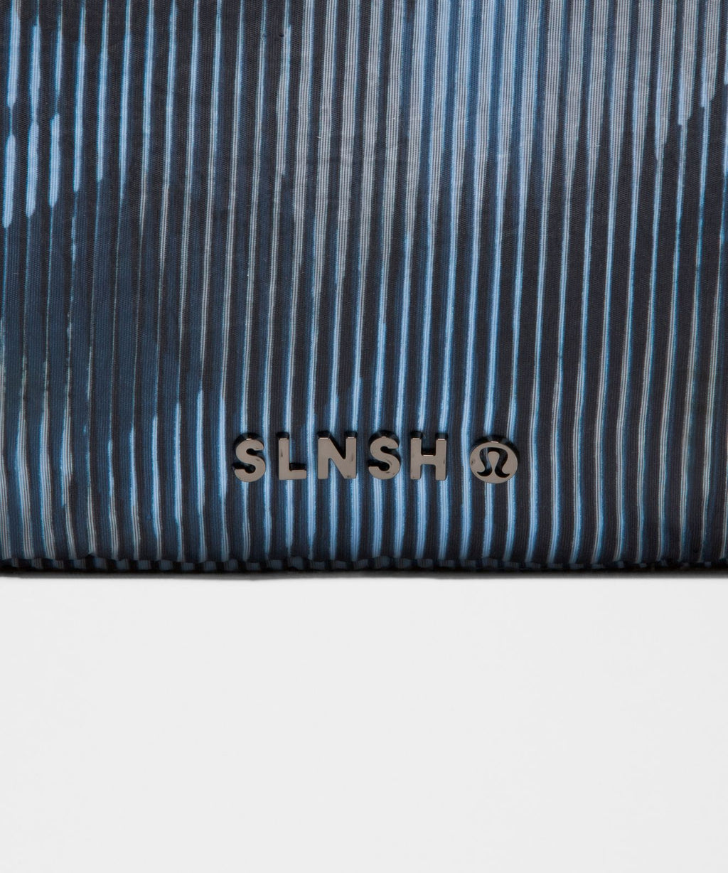 Rolltop Crossbody Bag 5.5L *SLNSH Collection True Navy