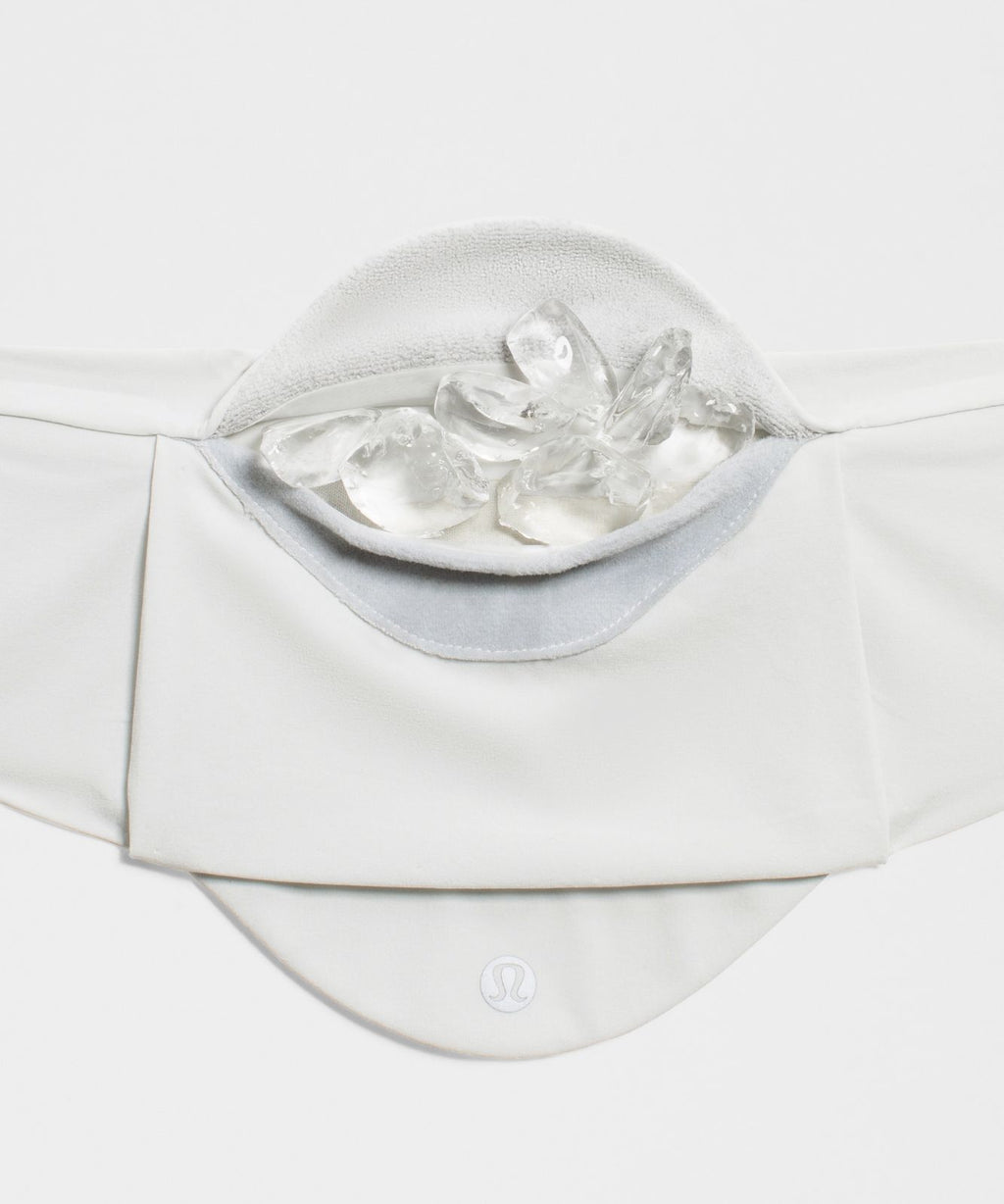 lululemon Go Further Cooling Ice Neck Wrap Vapor