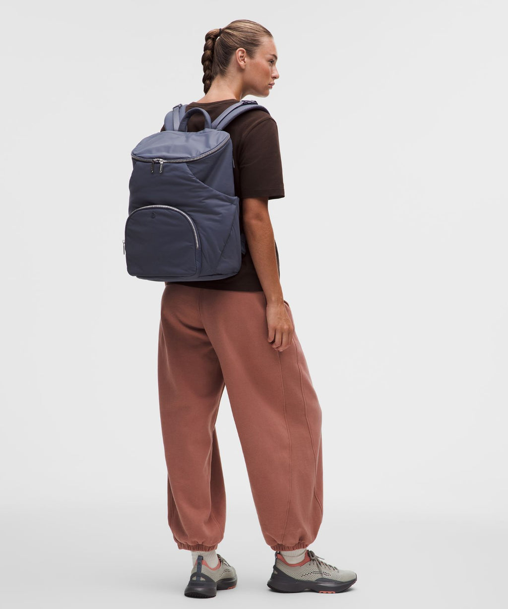 New Parent Backpack 22L Dusty Diamond/Silver
