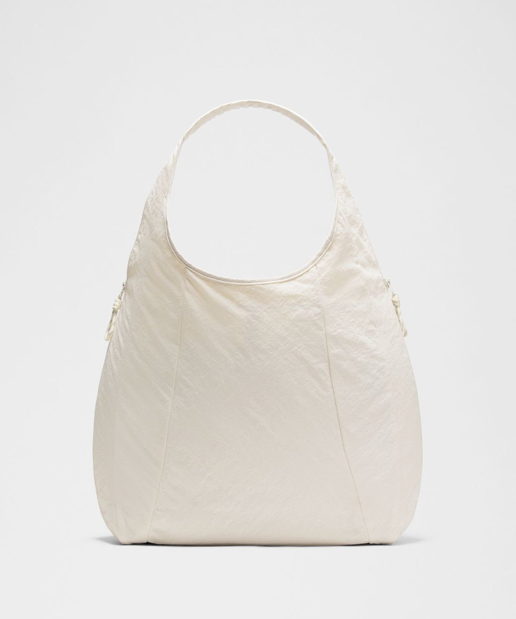 Slouchy Shoulder Bag 19L Light Ivory