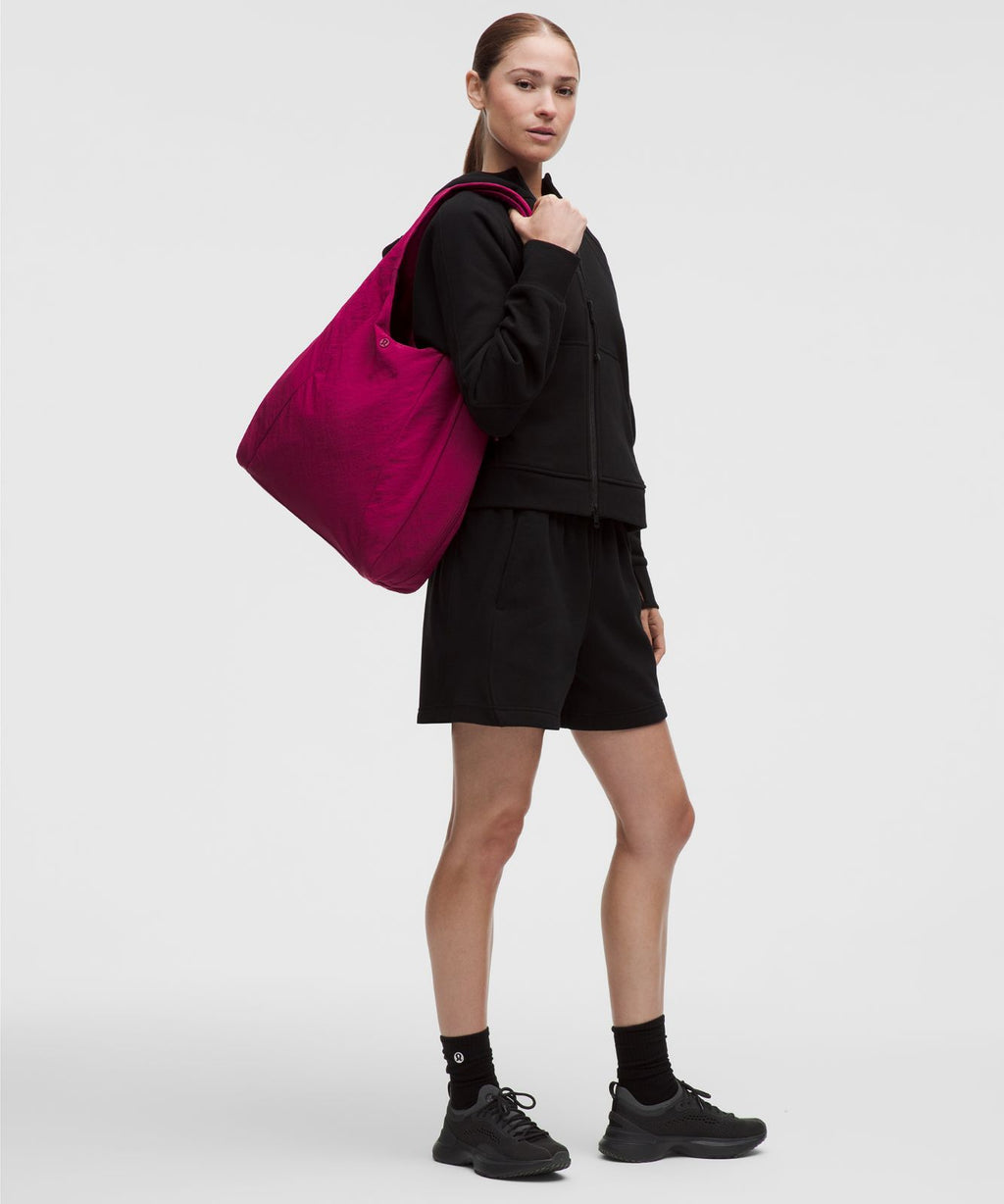 Slouchy Shoulder Bag 19L Raspberry Rave