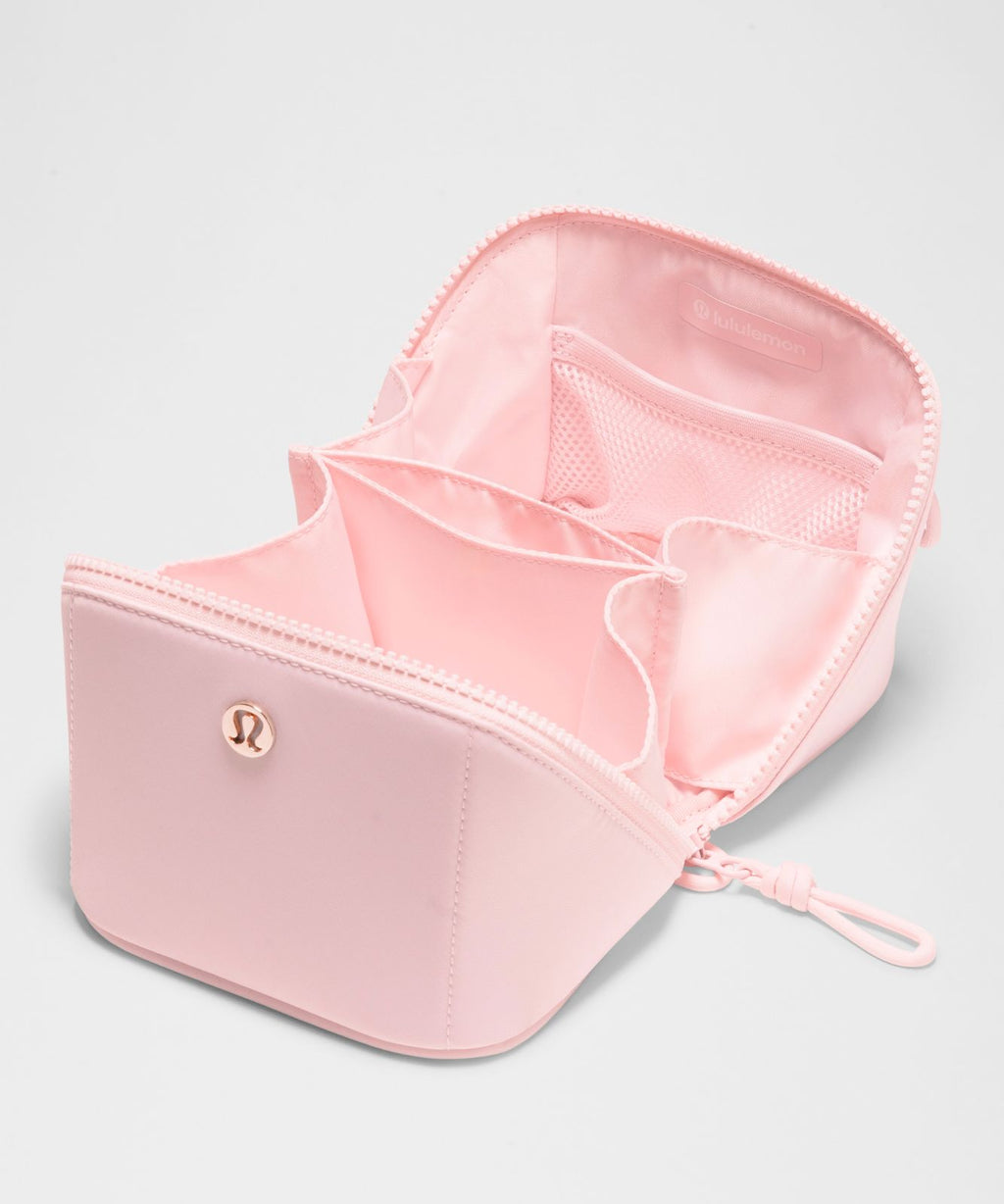 Open-Flat Toiletry Bag Small Pink Pearl/Rose Gold