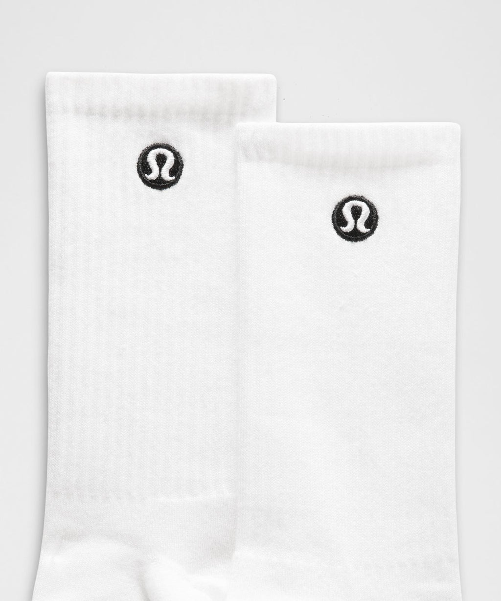 Unisex Daily Essential Crew Socks White
