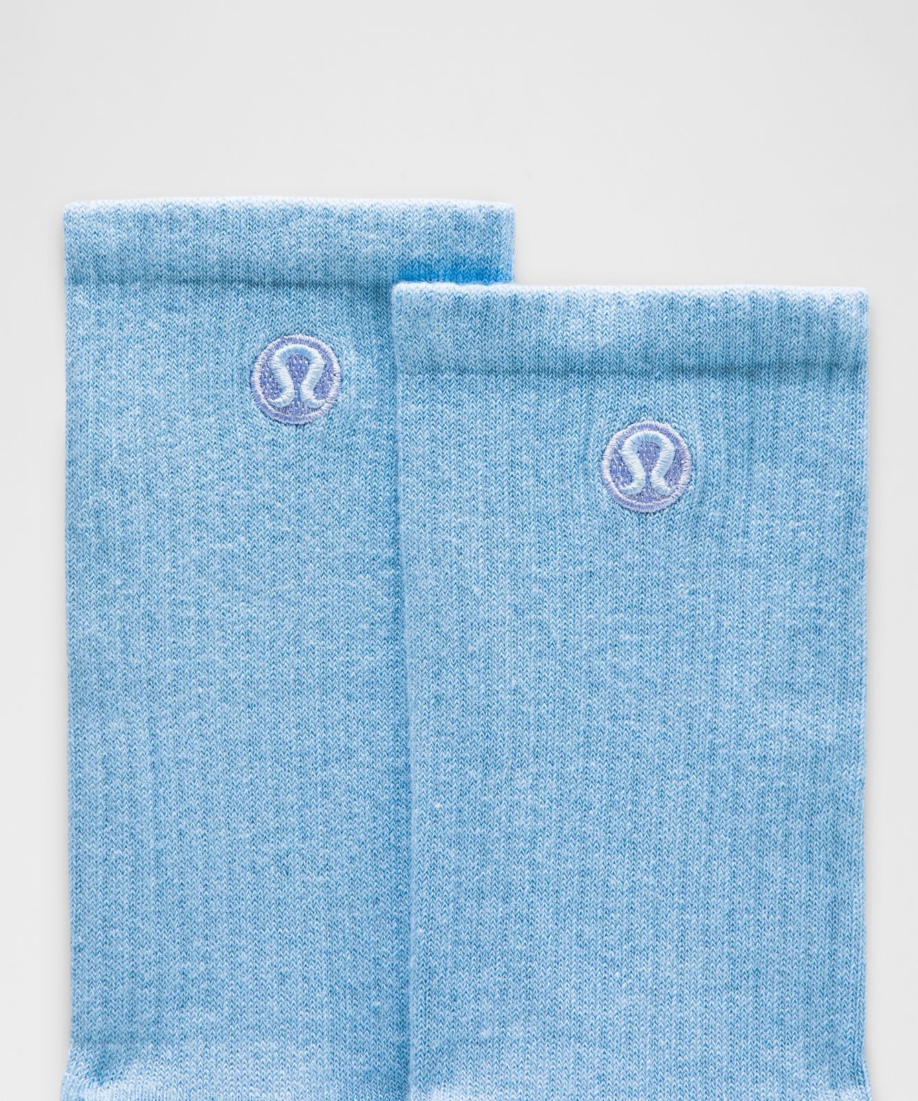 Unisex Daily Essential Crew Socks Dreamy Blue