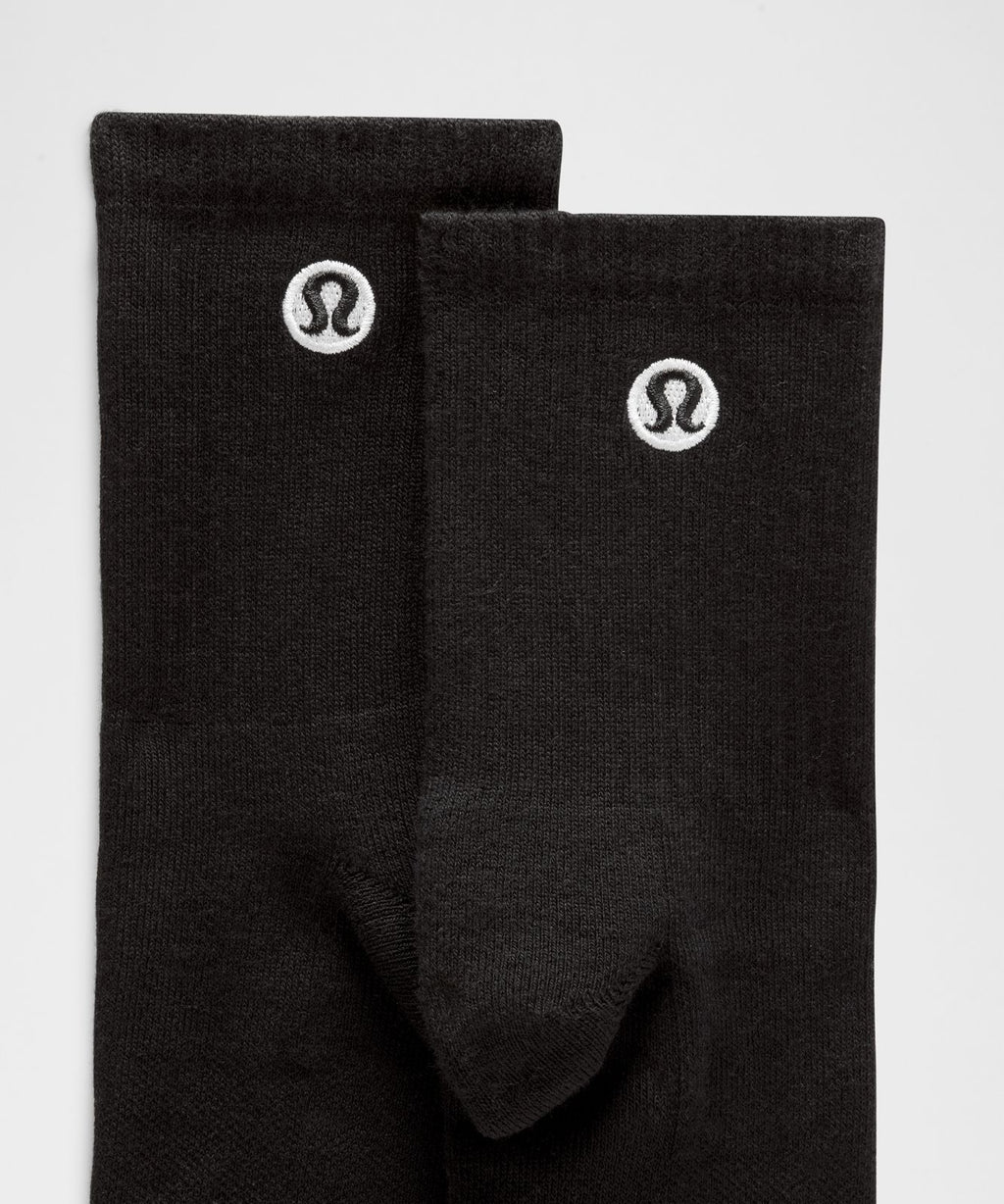 Unisex Daily Essential Quarter Socks Black