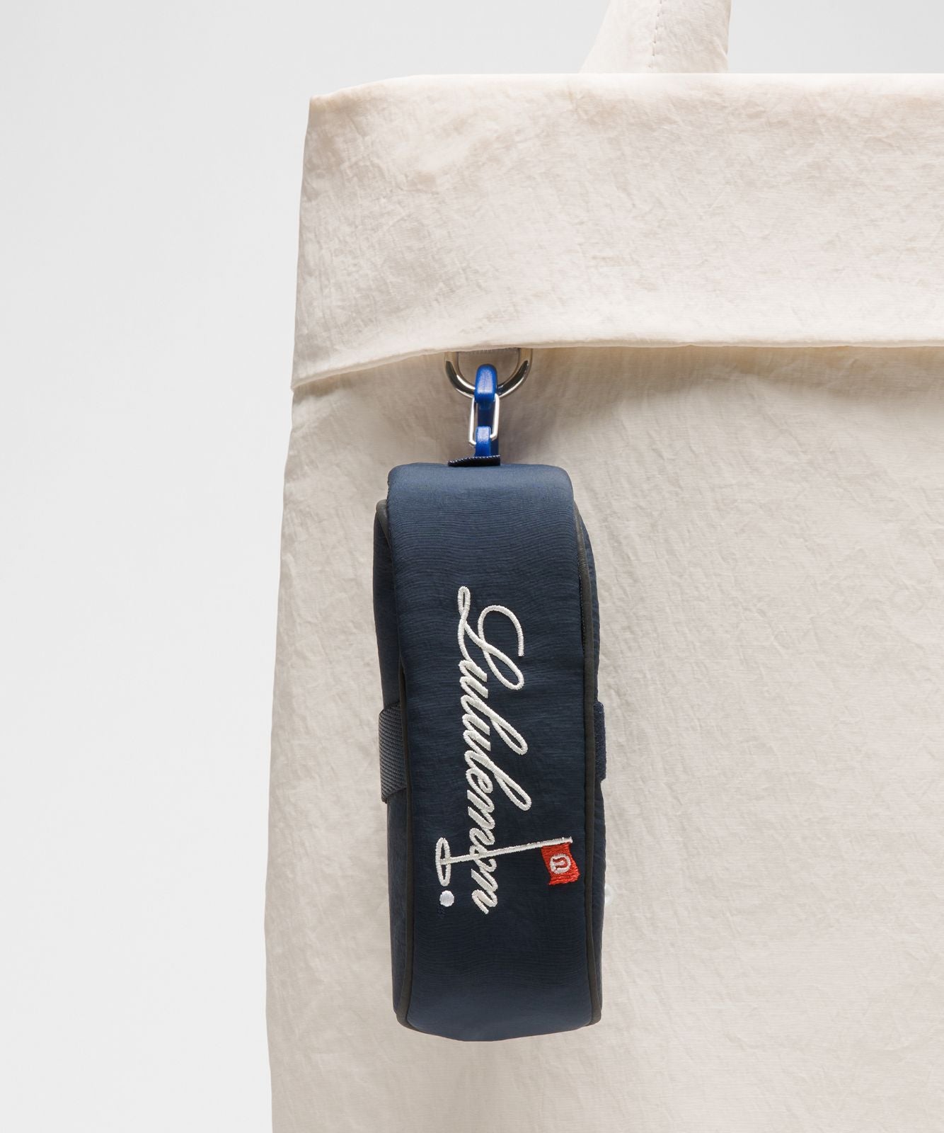 Clippable Nano Golf Pouch *Golf Flag True Navy/Beach Ball Blue