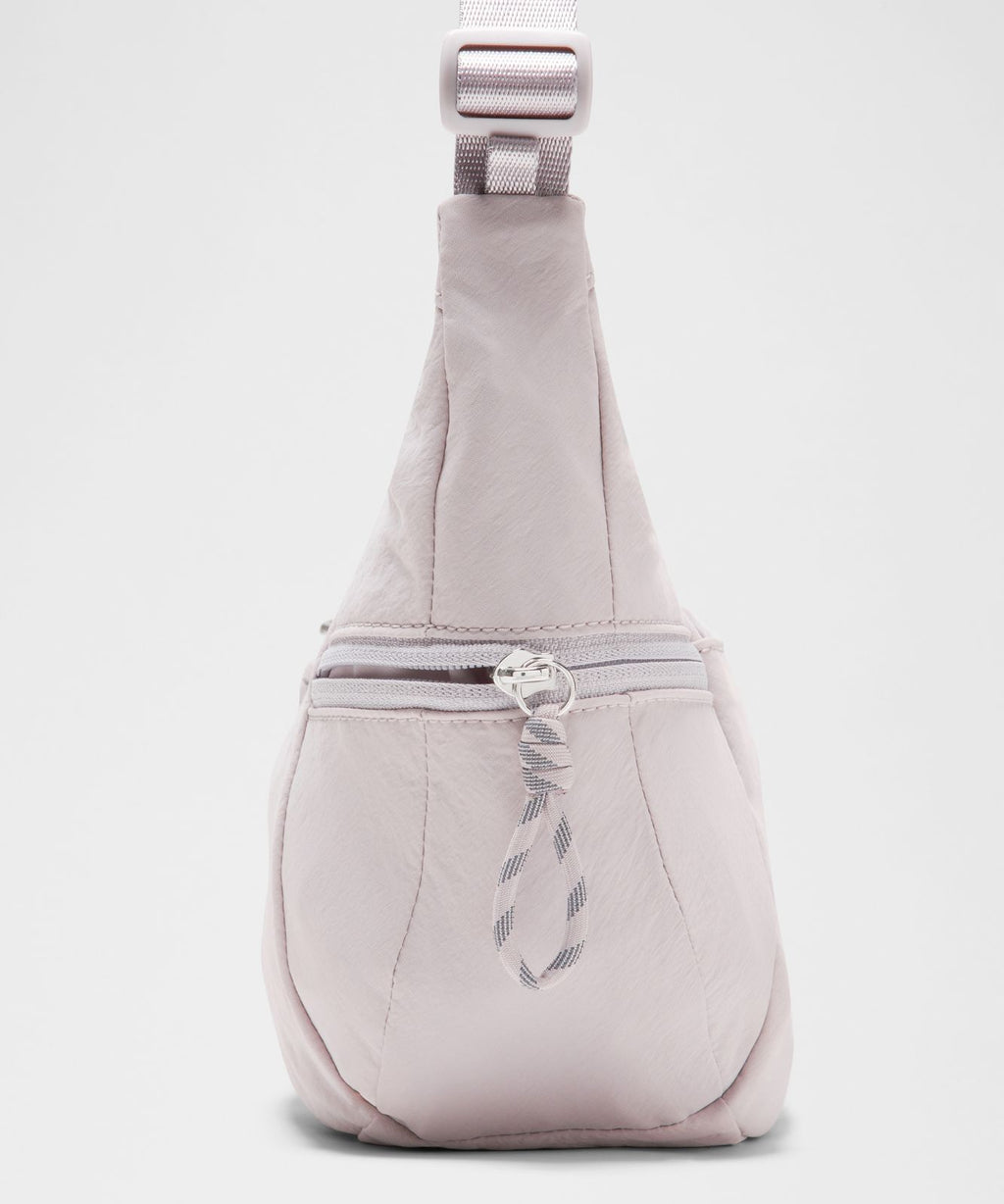 Small Slouchy Sling Bag 3L Icy Taupe