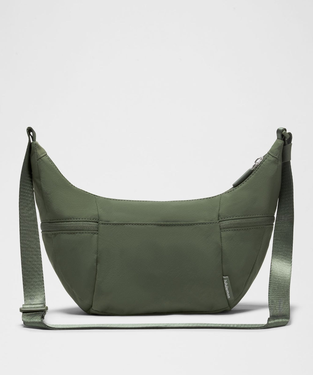 Small Slouchy Sling Bag 3L Sassy Sage