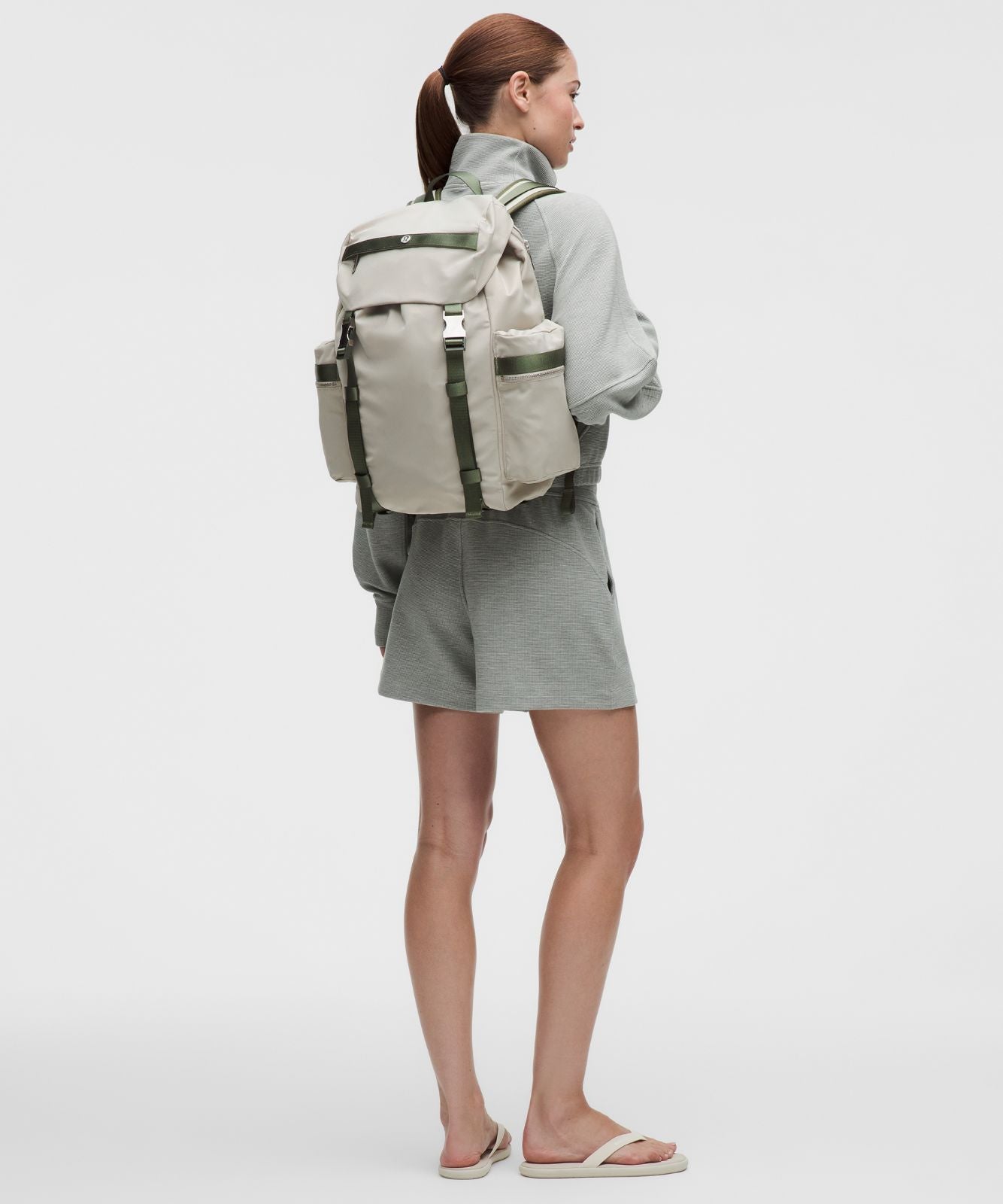 Wunderlust Backpack 25L Hailstone Grey/Sassy Sage/Silver