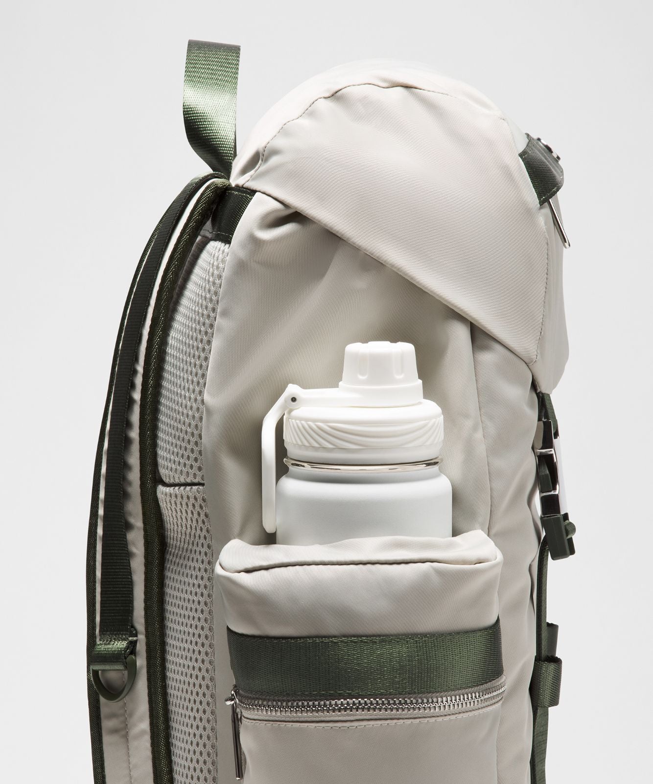 Wunderlust Backpack 25L Hailstone Grey/Sassy Sage/Silver