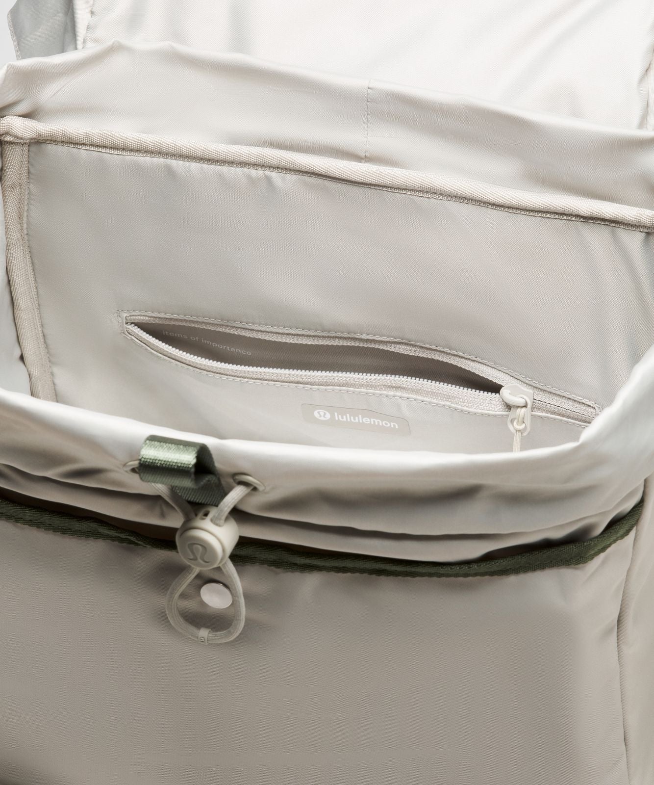 Wunderlust Backpack 25L Hailstone Grey/Sassy Sage/Silver