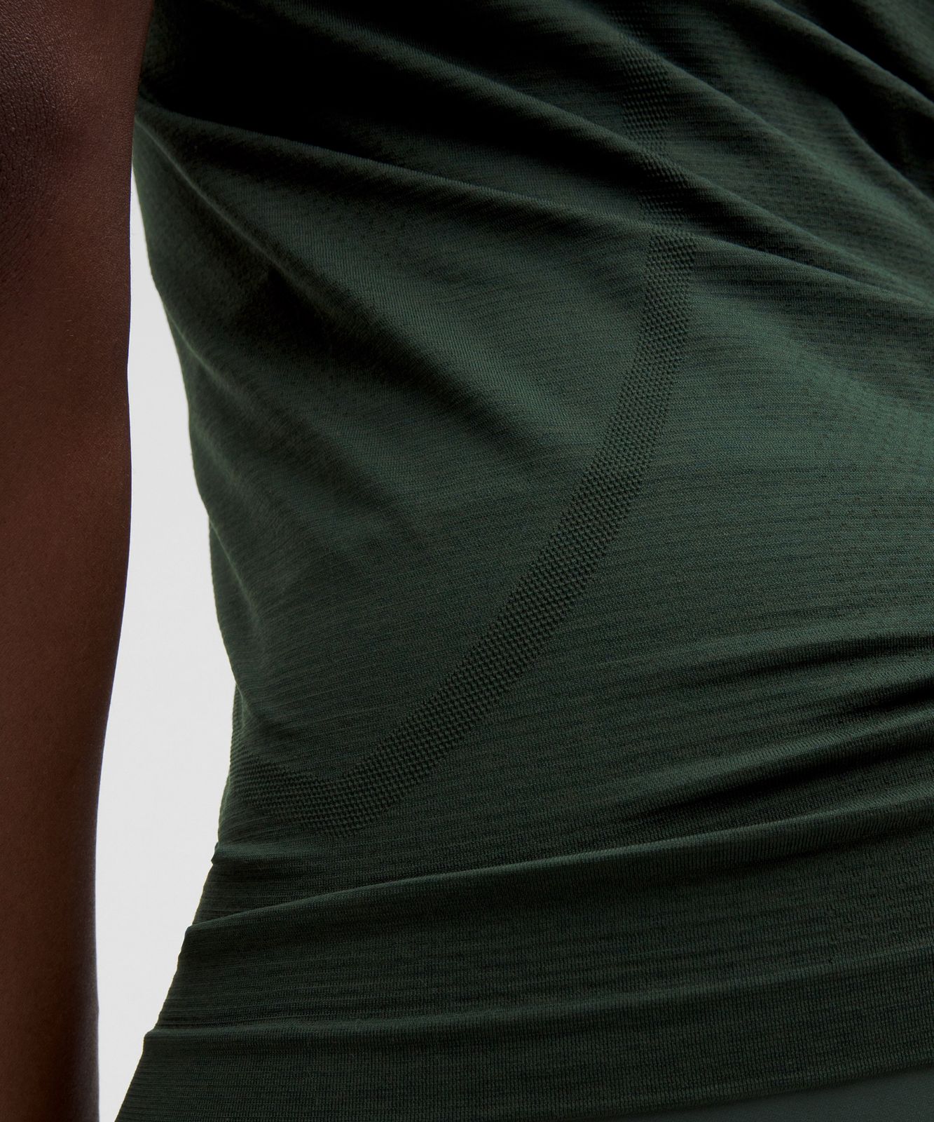 Swiftly Tech Racerback Tank Top 2.0 *Hip Length Rainforest Green/Rainforest Green