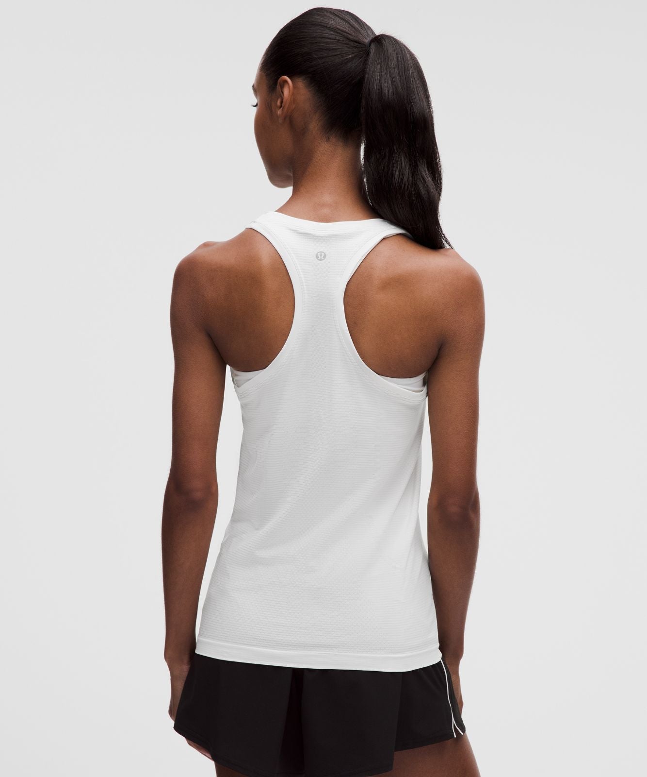 Swiftly Tech Racerback Tank Top 2.0 *Hip Length White/White