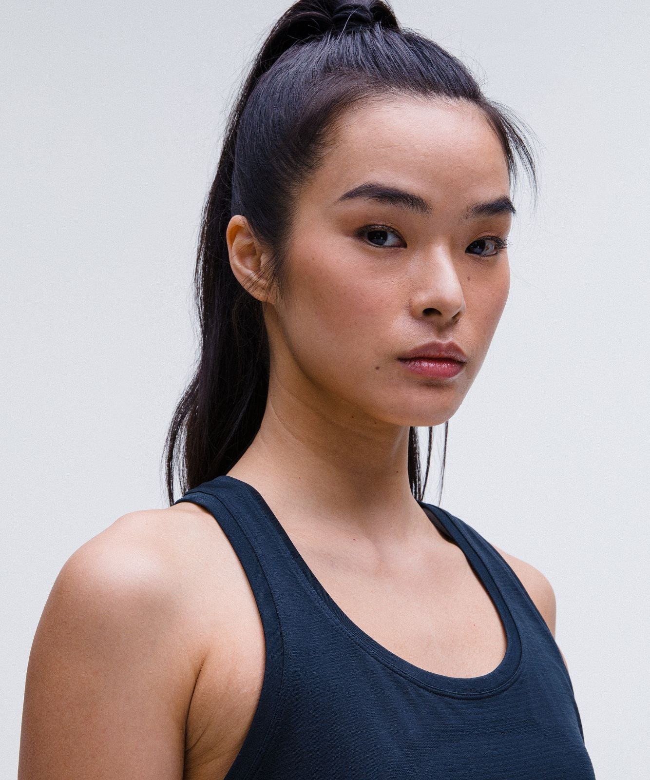Swiftly Tech Racerback Tank Top 2.0 *Waist Length True Navy/True Navy