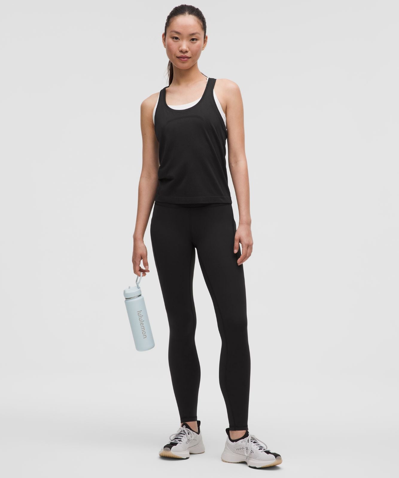 Swiftly Tech Racerback Tank Top 2.0 *Waist Length Black/Black