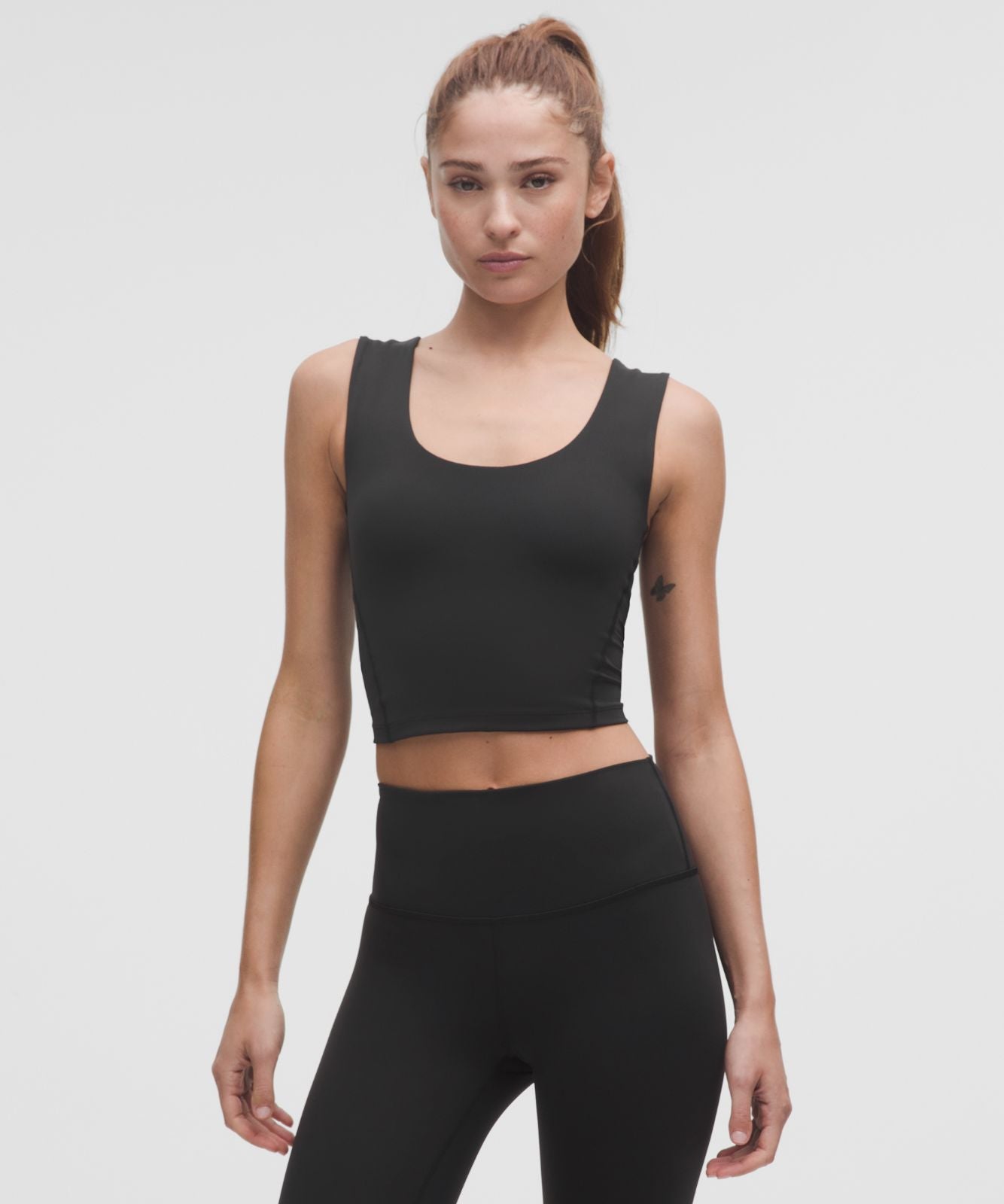 Wunder Train Wide-Strap Tank Top *Medium Support, B–D Cups Black