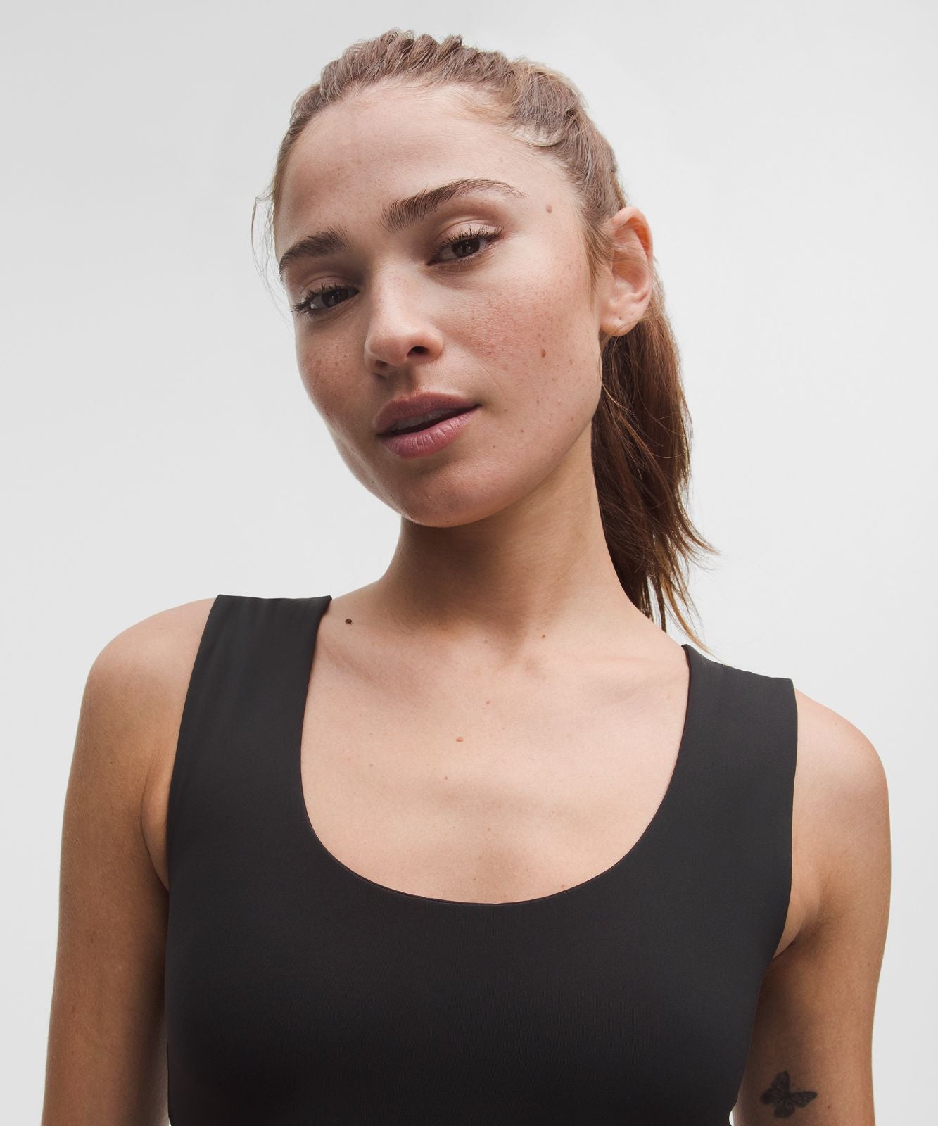 Wunder Train Wide-Strap Tank Top *Medium Support, B–D Cups Black
