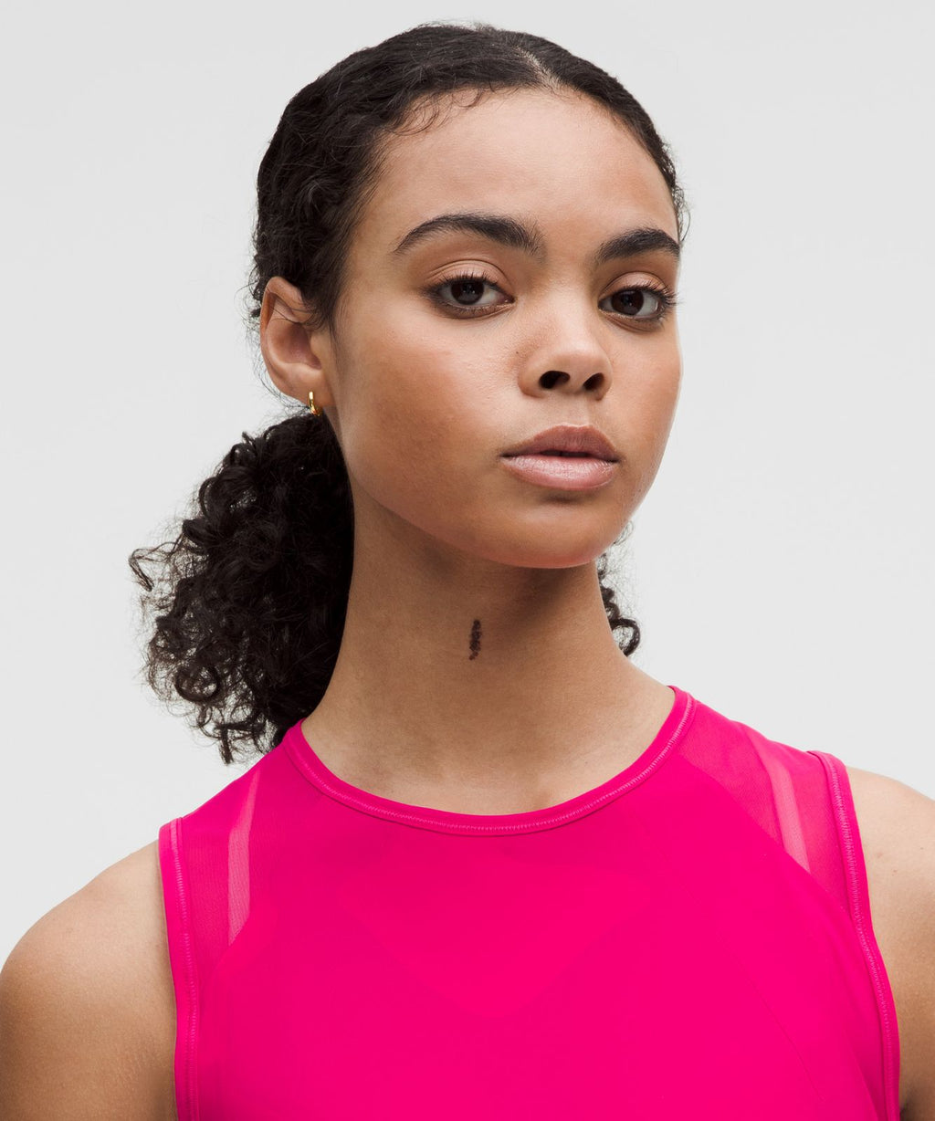 Sculpt Tank Top Passionate