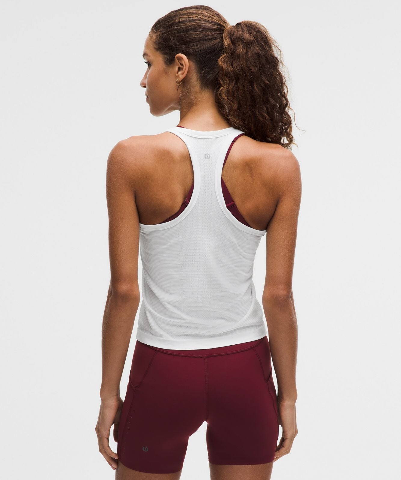 Swiftly Tech Round-Neck Racerback Tank Top 2.0 *Waist Length White/White