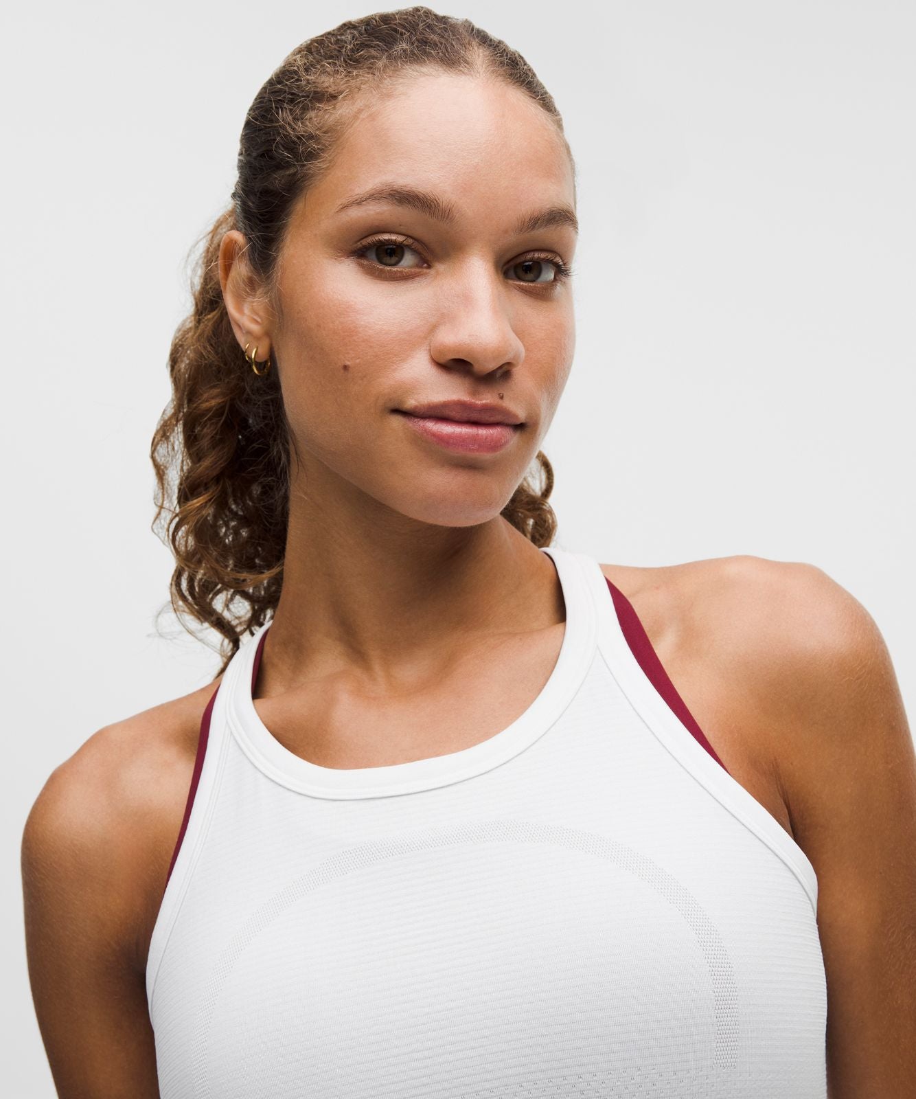Swiftly Tech Round-Neck Racerback Tank Top 2.0 *Waist Length White/White