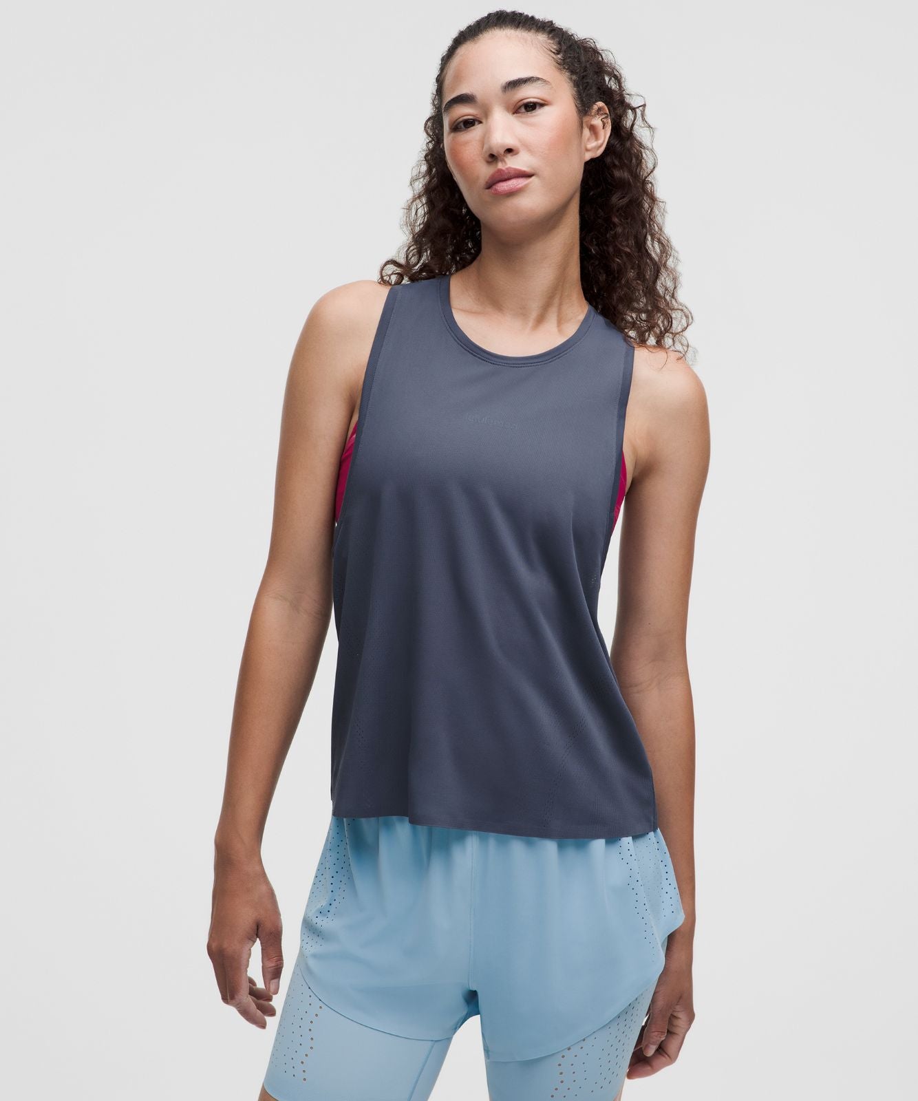 Women's Fast and Free Singlet Dusty Diamond
