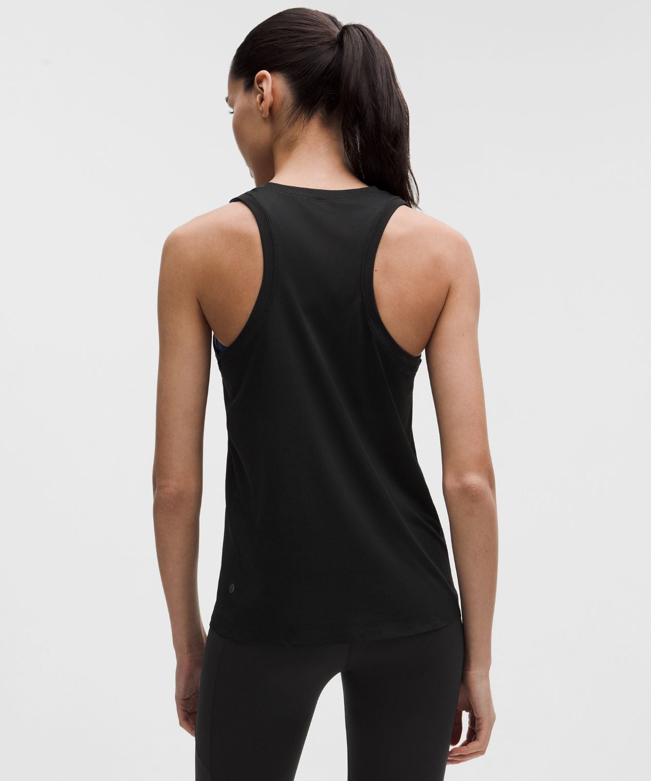 Fast and Free Singlet *Perforated Stripe Black