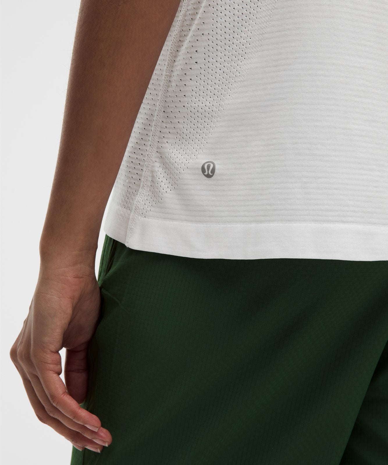 Swiftly Relaxed Tank Top Hip Length *Logo White