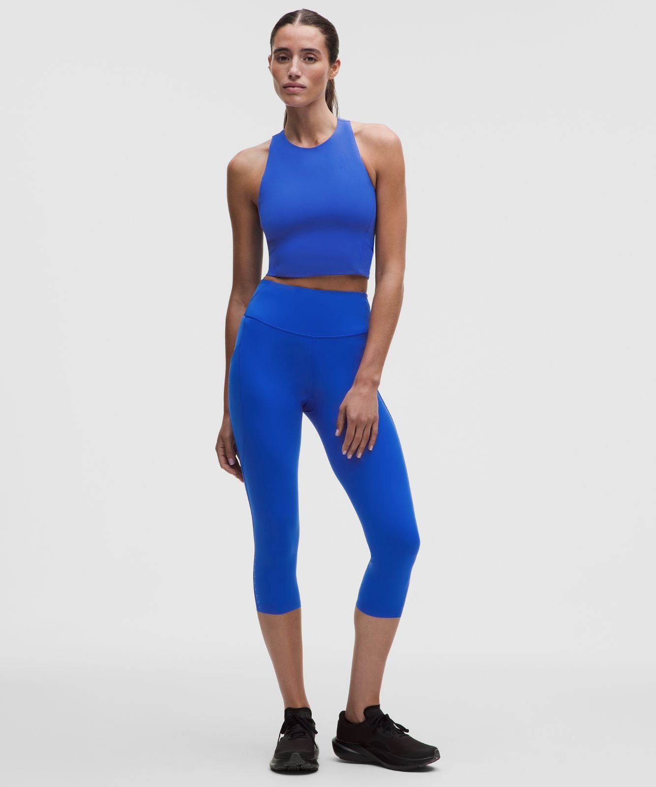 Swift Speed Cropped Tank Top *B/C Cup Beach Ball Blue