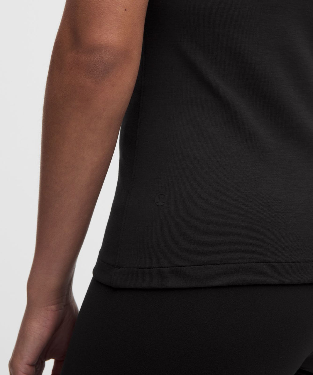Tech Rib High-Neck Tank Top Black