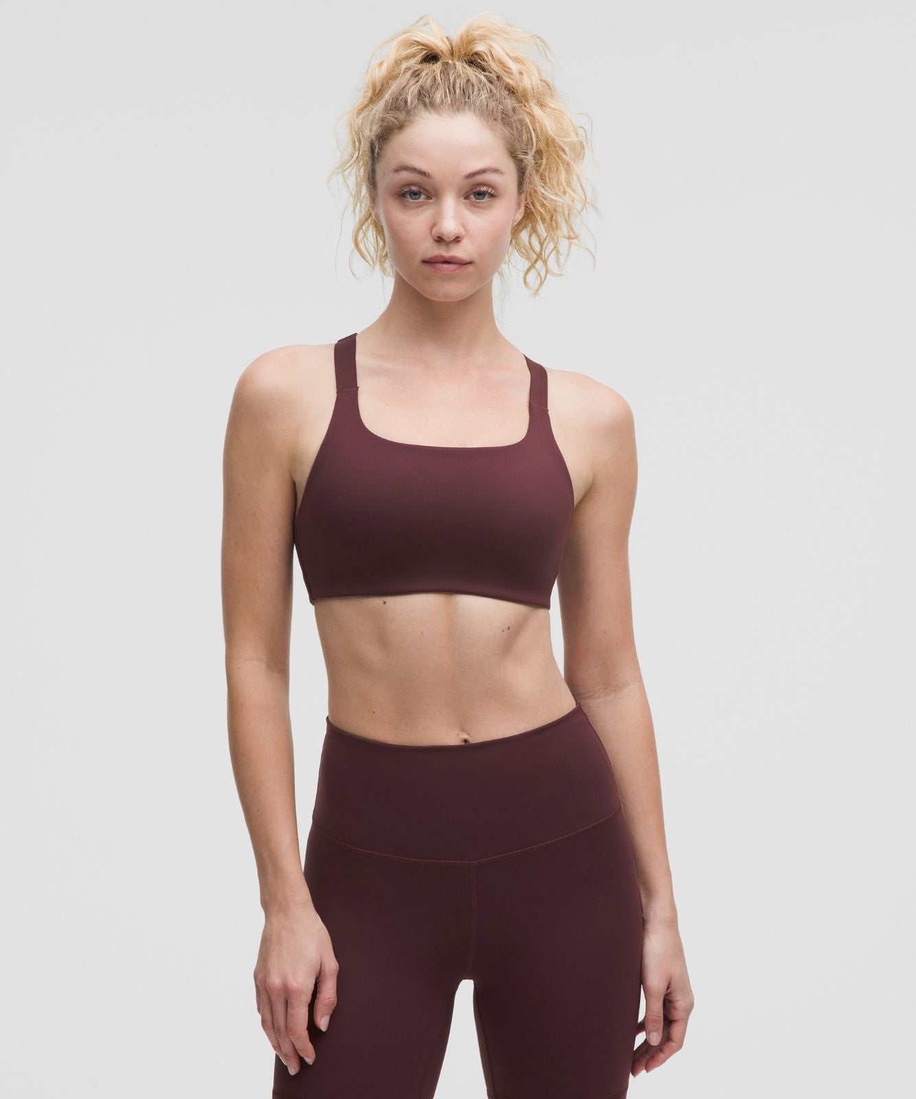 Ultralu Square-Neck Workout Bra *Medium Support, B/C Cup Goodnight Plum