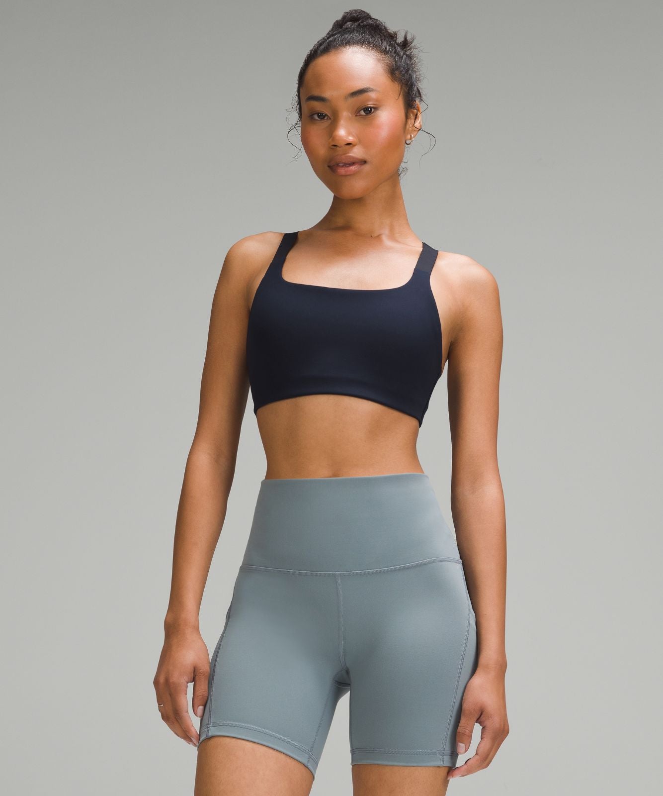 Ultralu Square-Neck Workout Bra *Medium Support, B/C Cup True Navy