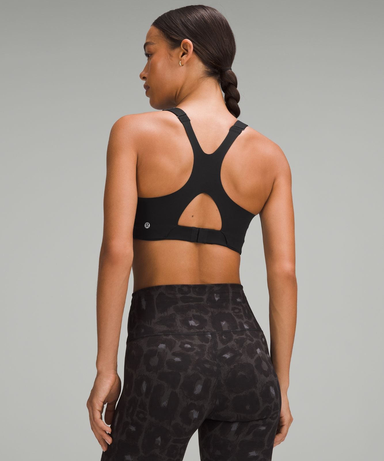 Ultralu Square-Neck Workout Bra *Medium Support, D/DD Cup Black