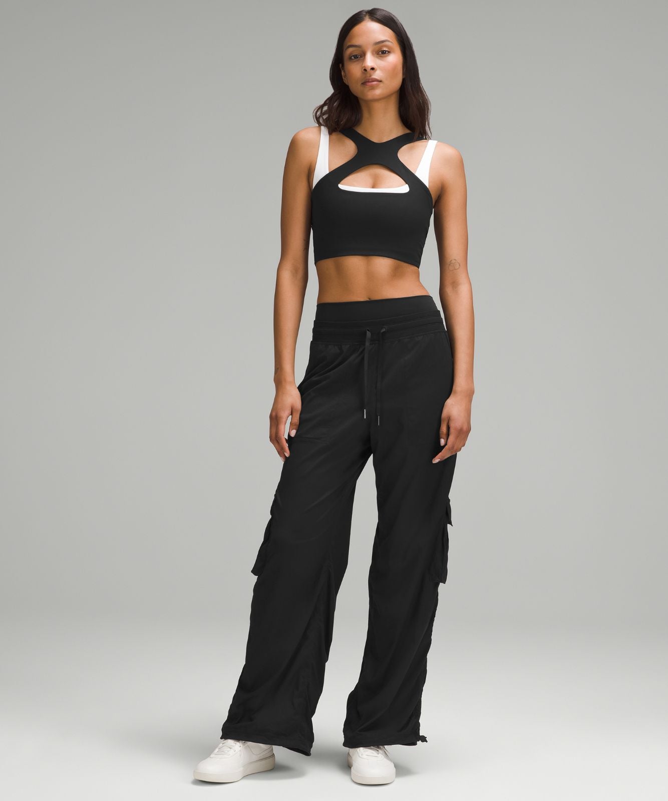 Bend This Scoop and Cross Bra *Light Support, A-C Cups Black
