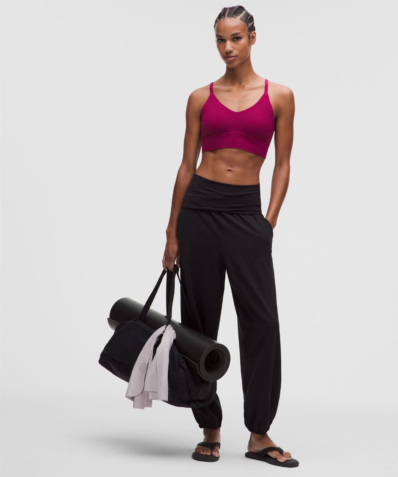 lululemon Focuser Scoop-Neck Bra Nulu *Light Support, C/D Cup Raspberry Rave