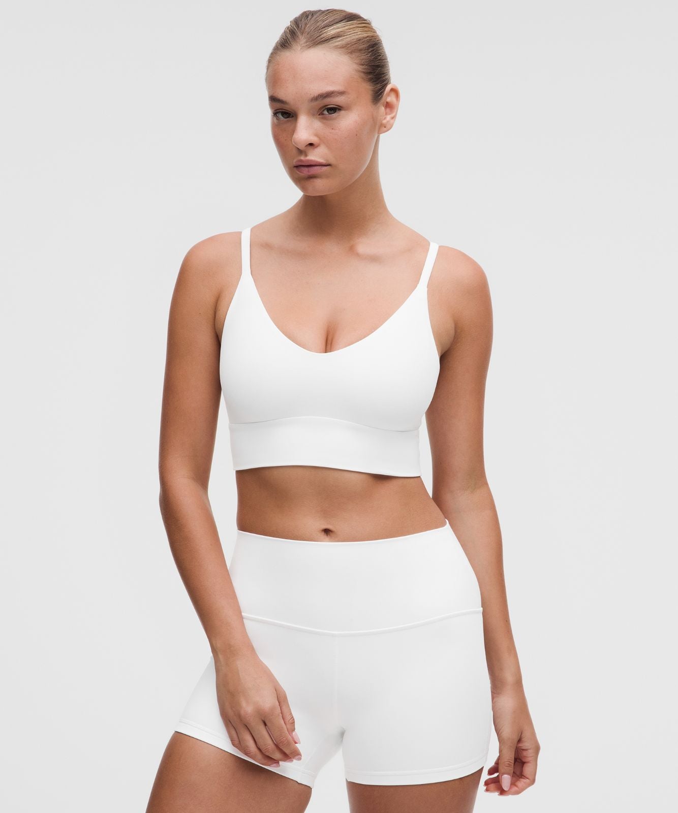 lululemon Focuser Scoop-Neck Bra Nulu *Light Support, C/D Cup White
