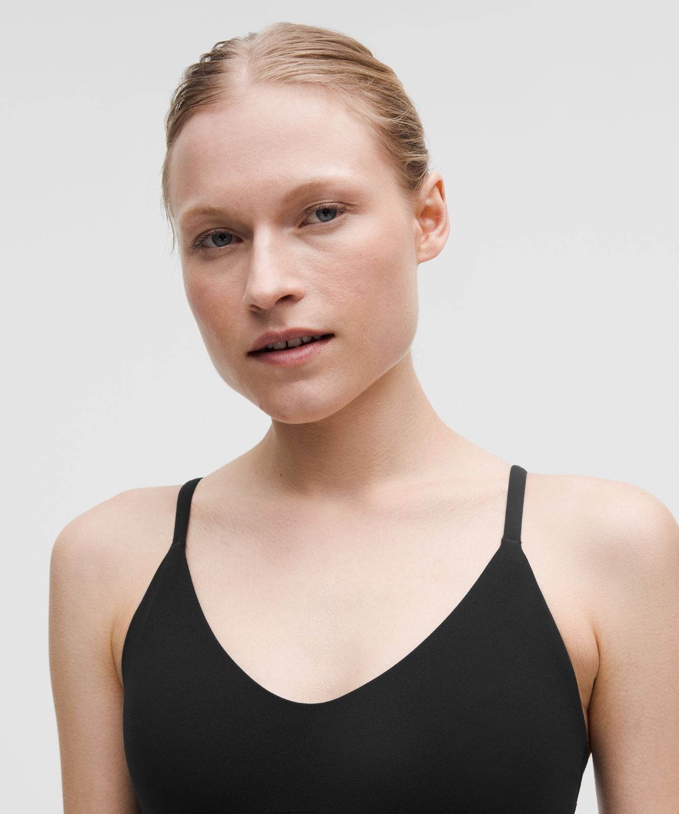 lululemon Focuser Scoop-Neck Bra Nulu *Light Support, A/B Cup Black
