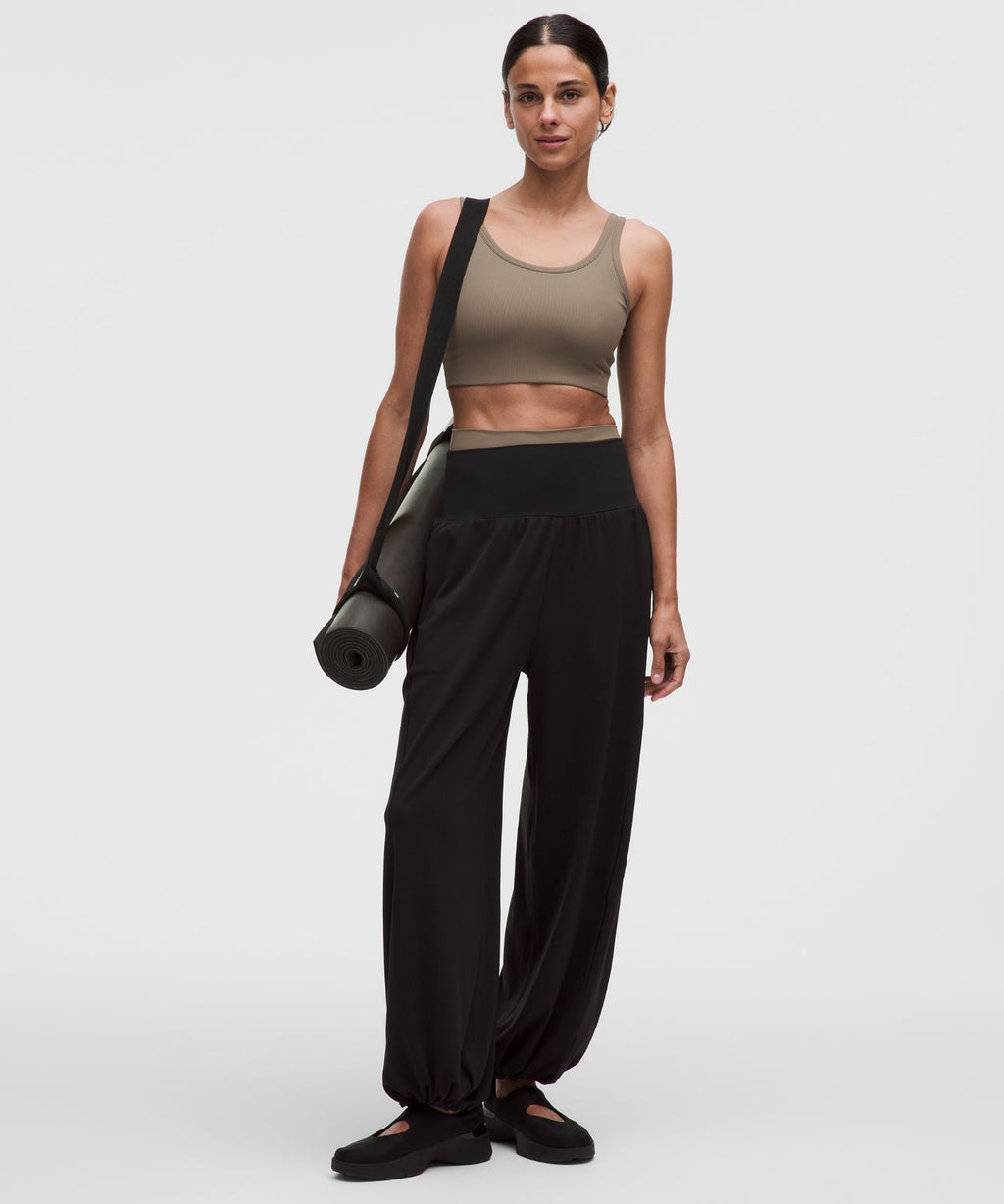Nulu Ribbed Scoop-Neck Bra *Light Support, B/C Cup Nomad