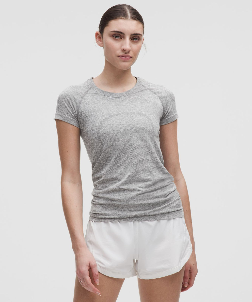 Swiftly Tech Short-Sleeve Shirt 2.0 *Hip Length Slate/White