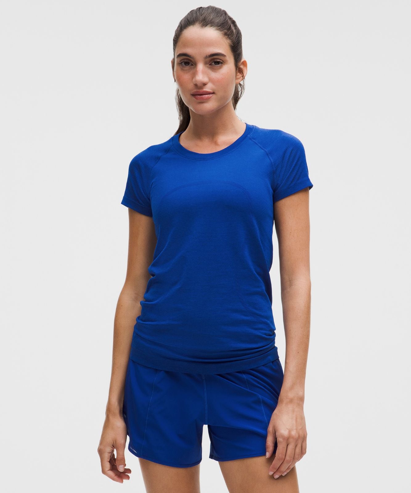 Swiftly Tech Short-Sleeve Shirt 2.0 *Hip Length Riverside/Riverside