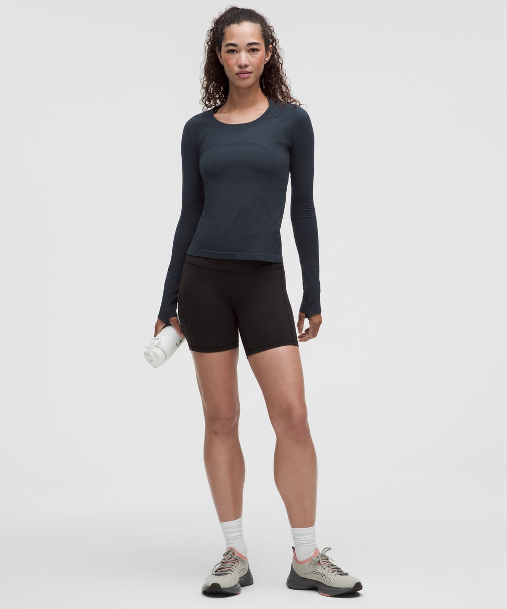 Swiftly Tech Long-Sleeve Shirt 2.0 *Waist Length True Navy/True Navy