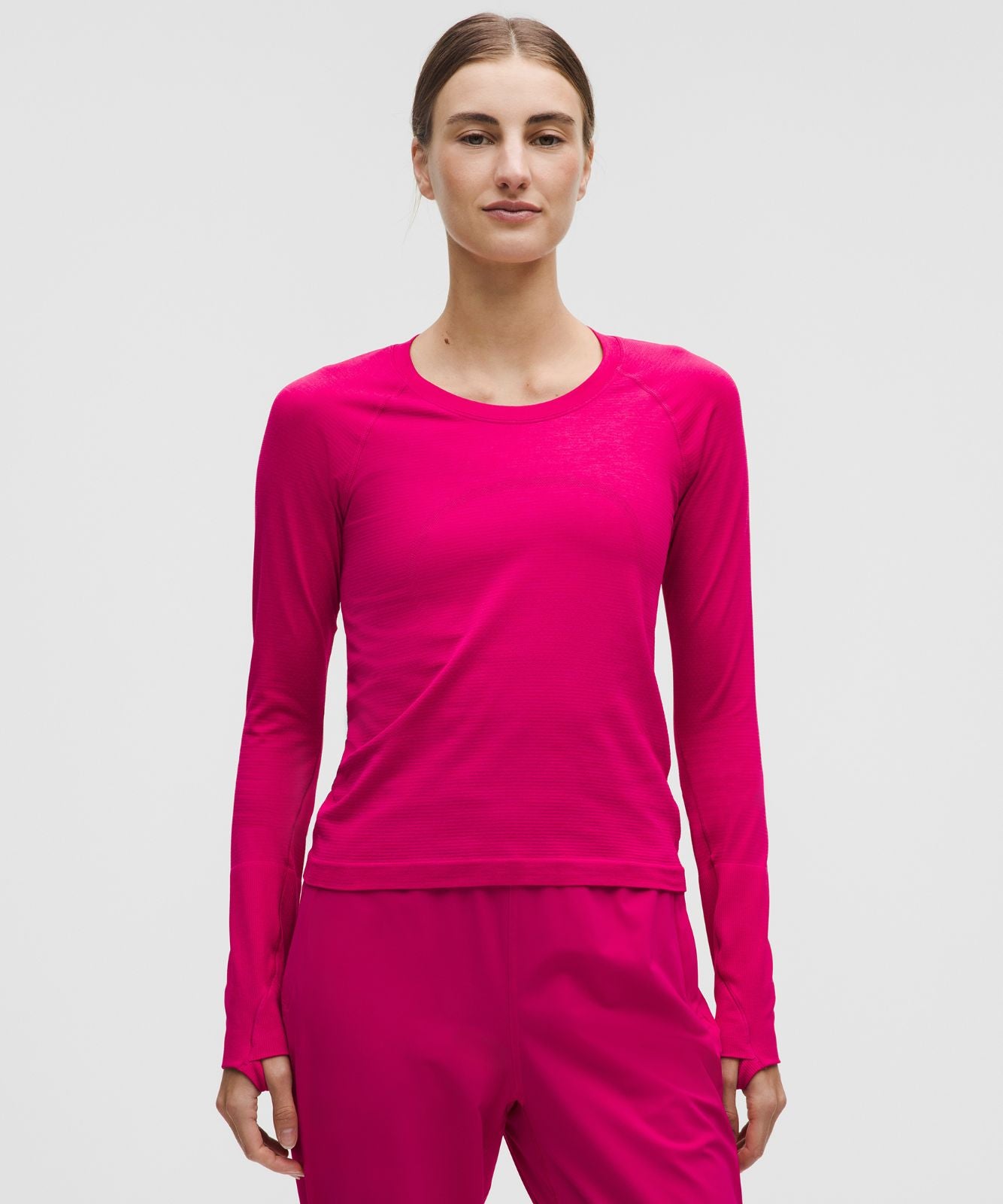 Swiftly Tech Long-Sleeve Shirt 2.0 *Waist Length Calypso Pink/Calypso Pink