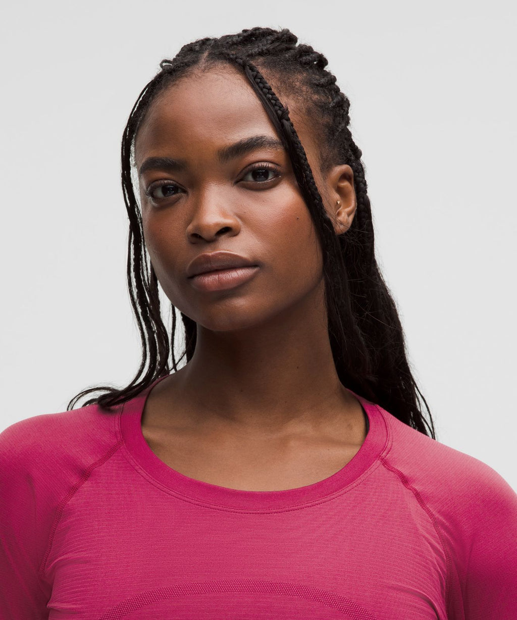 Swiftly Tech Long-Sleeve Shirt 2.0 *Waist Length Magenta Smoke/Magenta Smoke