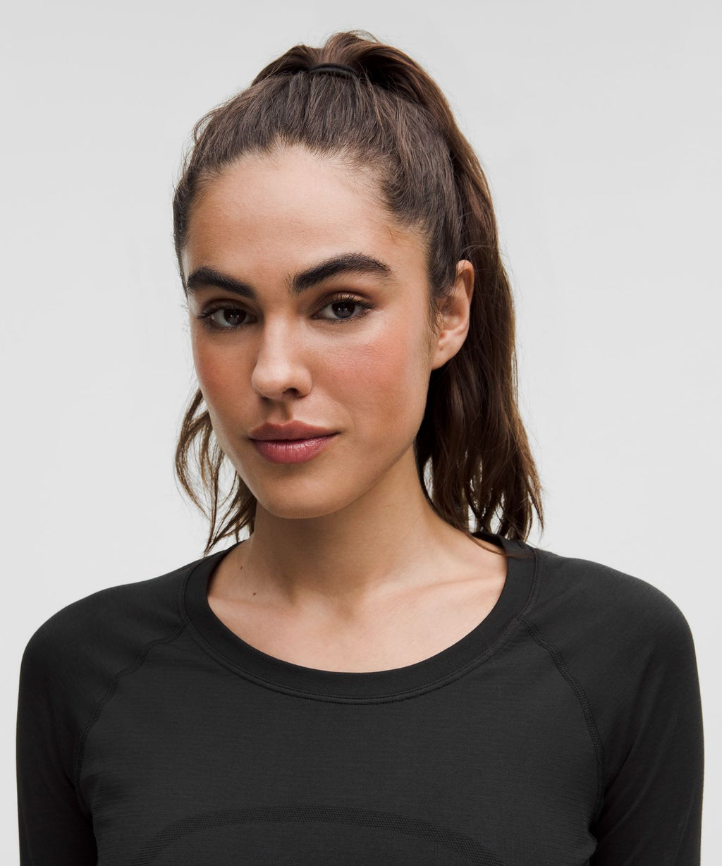 Swiftly Tech Long-Sleeve Shirt 2.0 *Waist Length Black/Black