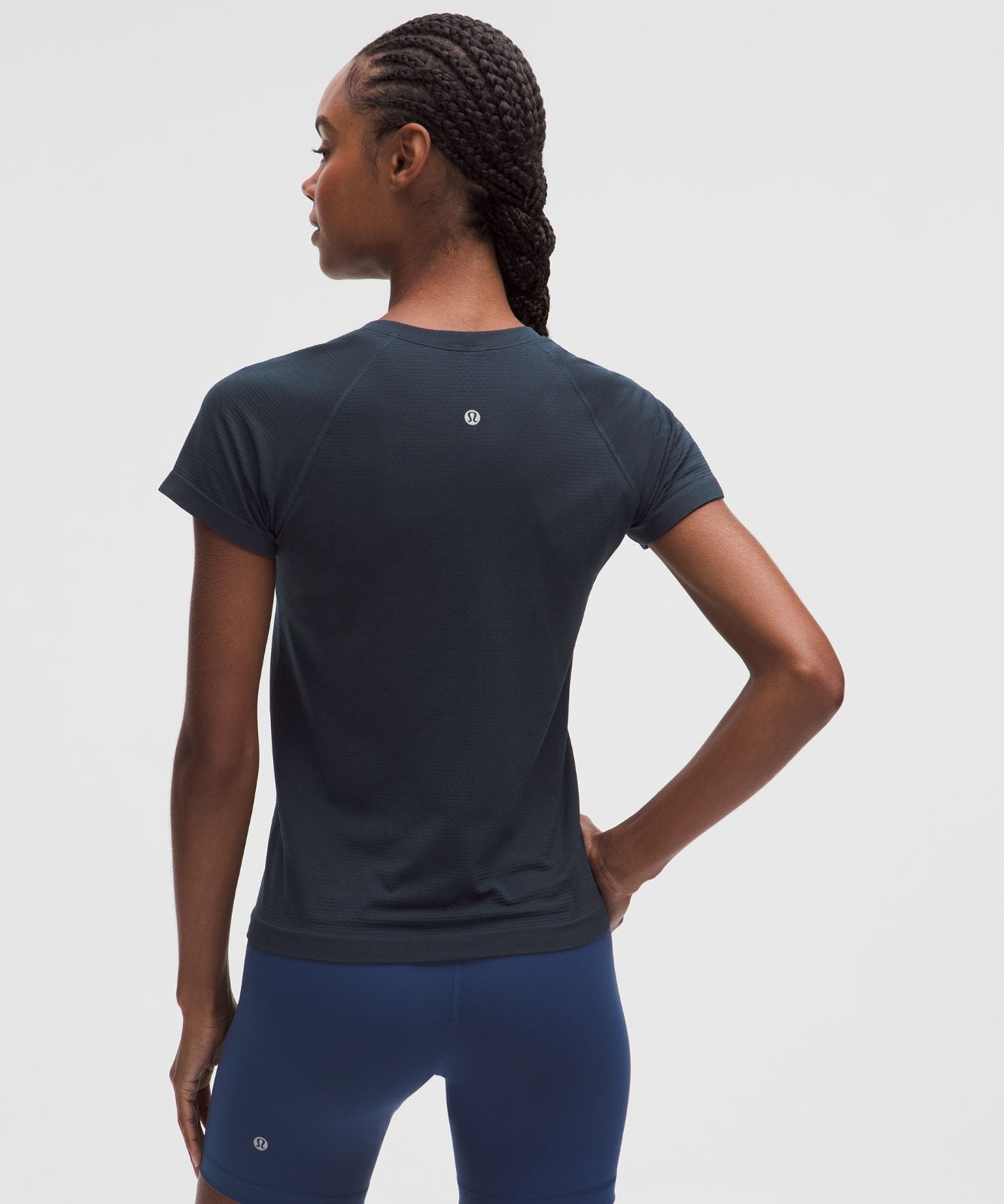 Swiftly Tech Short-Sleeve Shirt 2.0 *Waist Length True Navy/True Navy